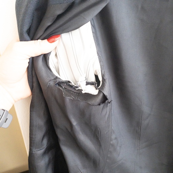 Calvin Klein Navy 3 Button Blazer Size 6 - Picture 11 of 12